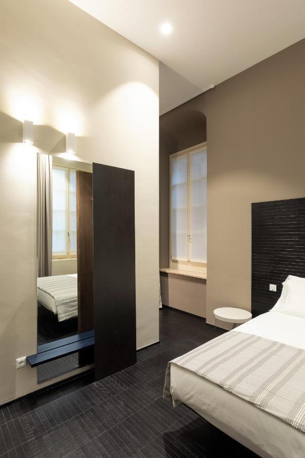 פארמה Salina Luxury Suites מראה חיצוני תמונה