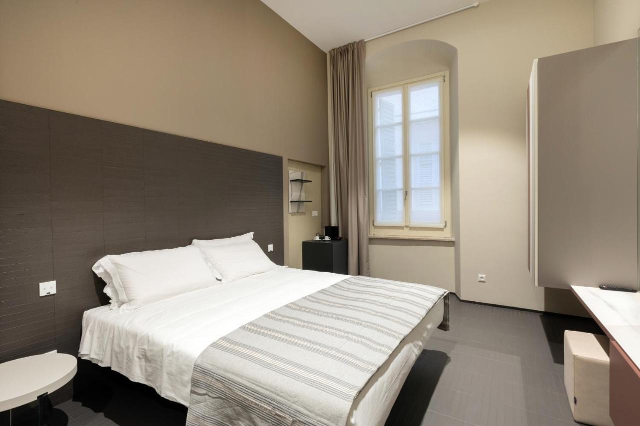 פארמה Salina Luxury Suites מראה חיצוני תמונה